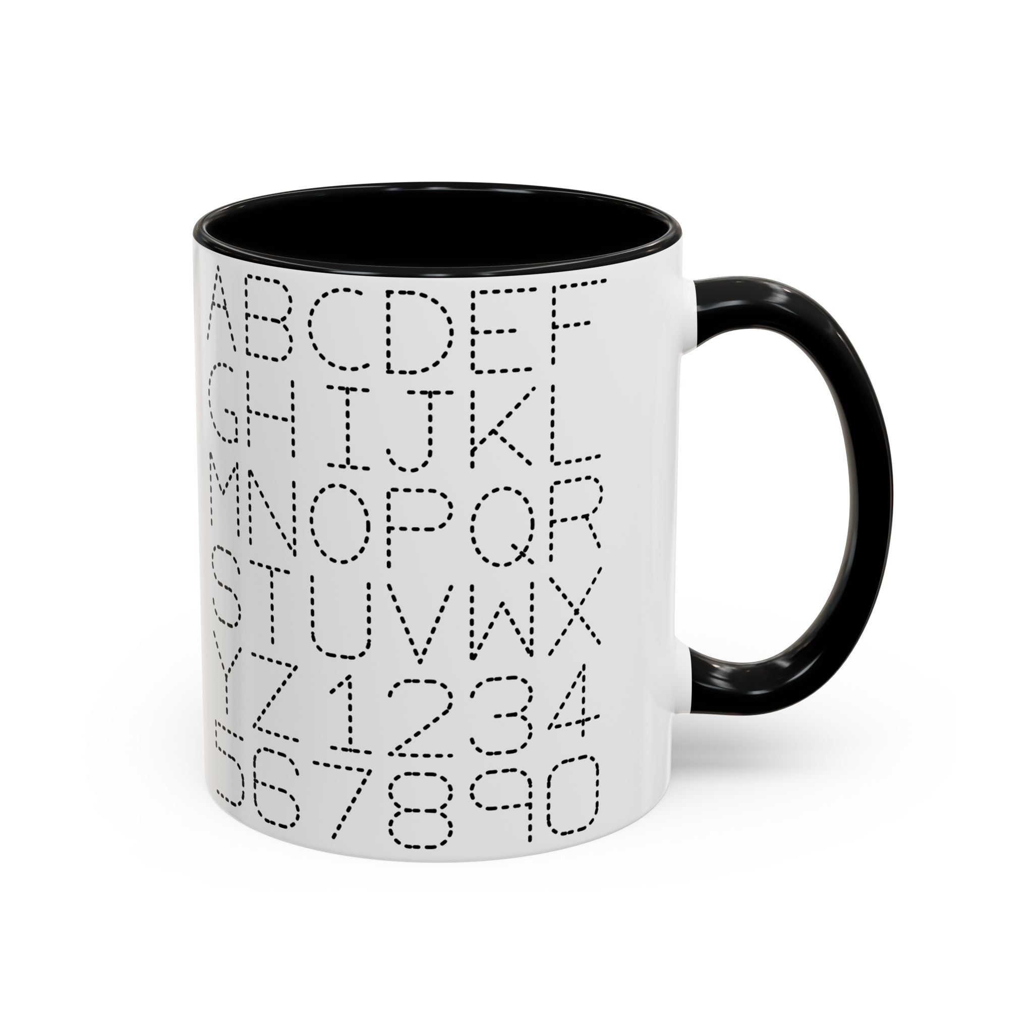 Kaffeetasse mit gepunkteten Buchstaben und Zahlen
