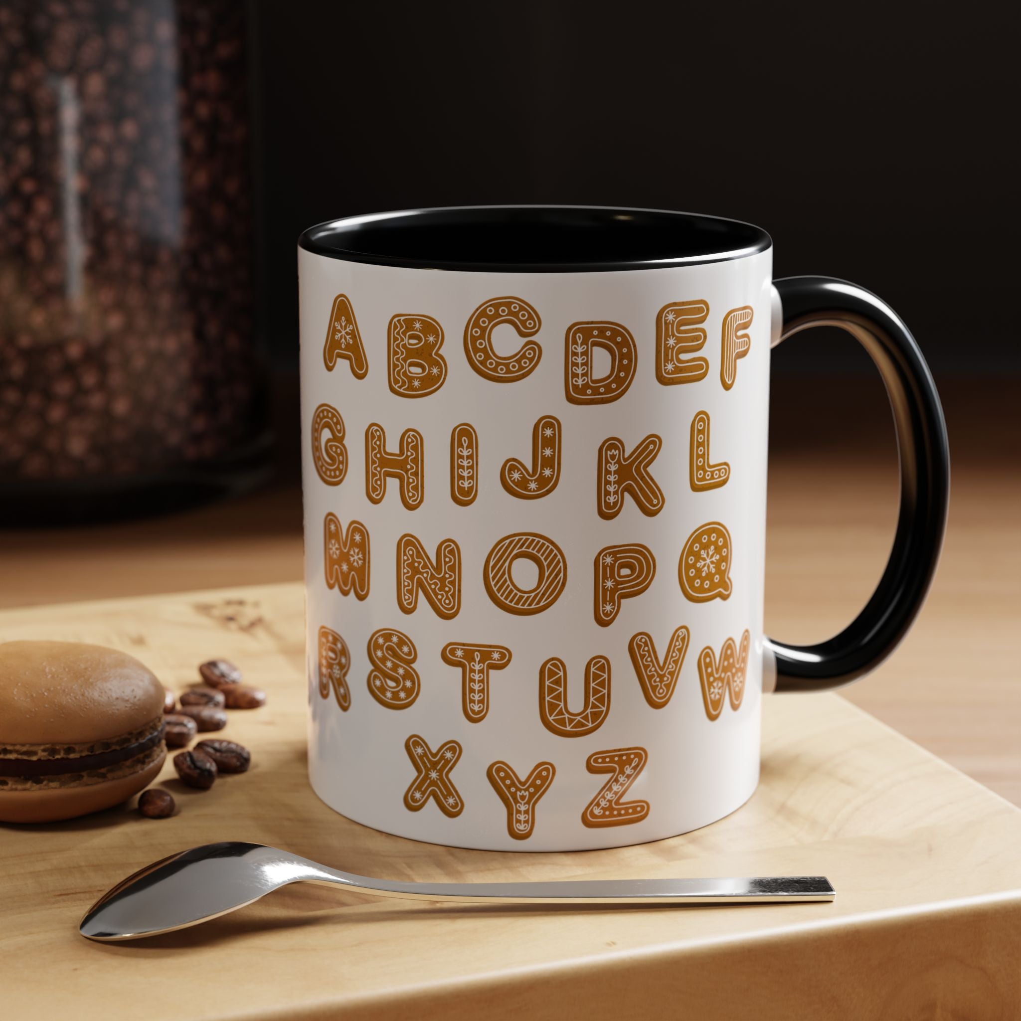 Lebkuchen-Alphabet-Tasse Akzent-Kaffeetasse | Keksbuchstaben-Muster
