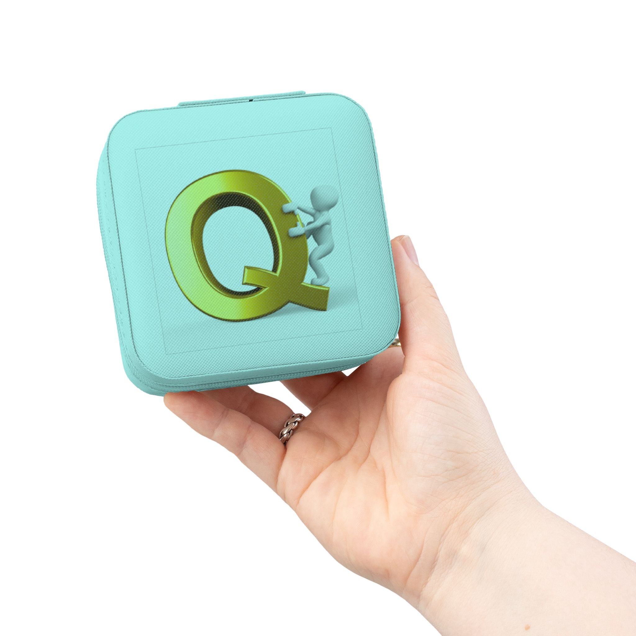 Étui de voyage carré compact pour bijoux avec monogramme Q en or