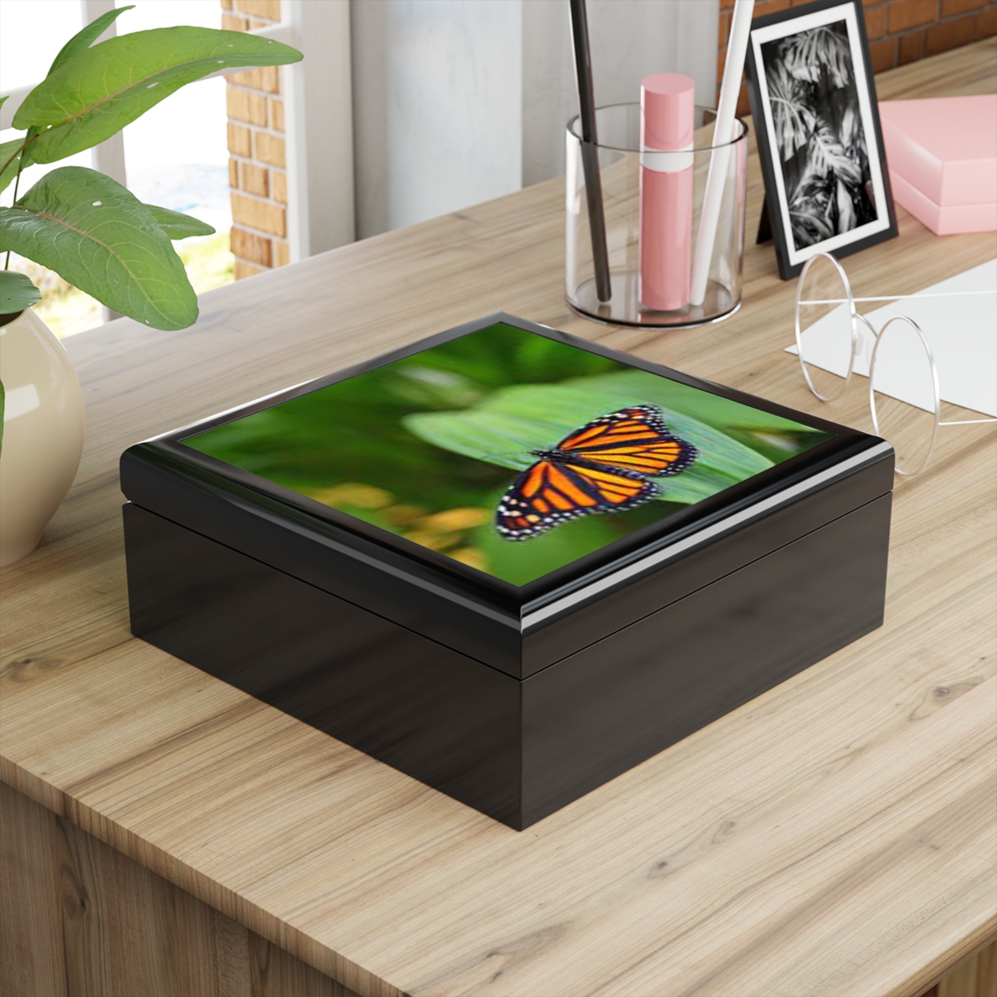 Monarch Butterfly Jewelry Box | Floral Green Nature Keepsake