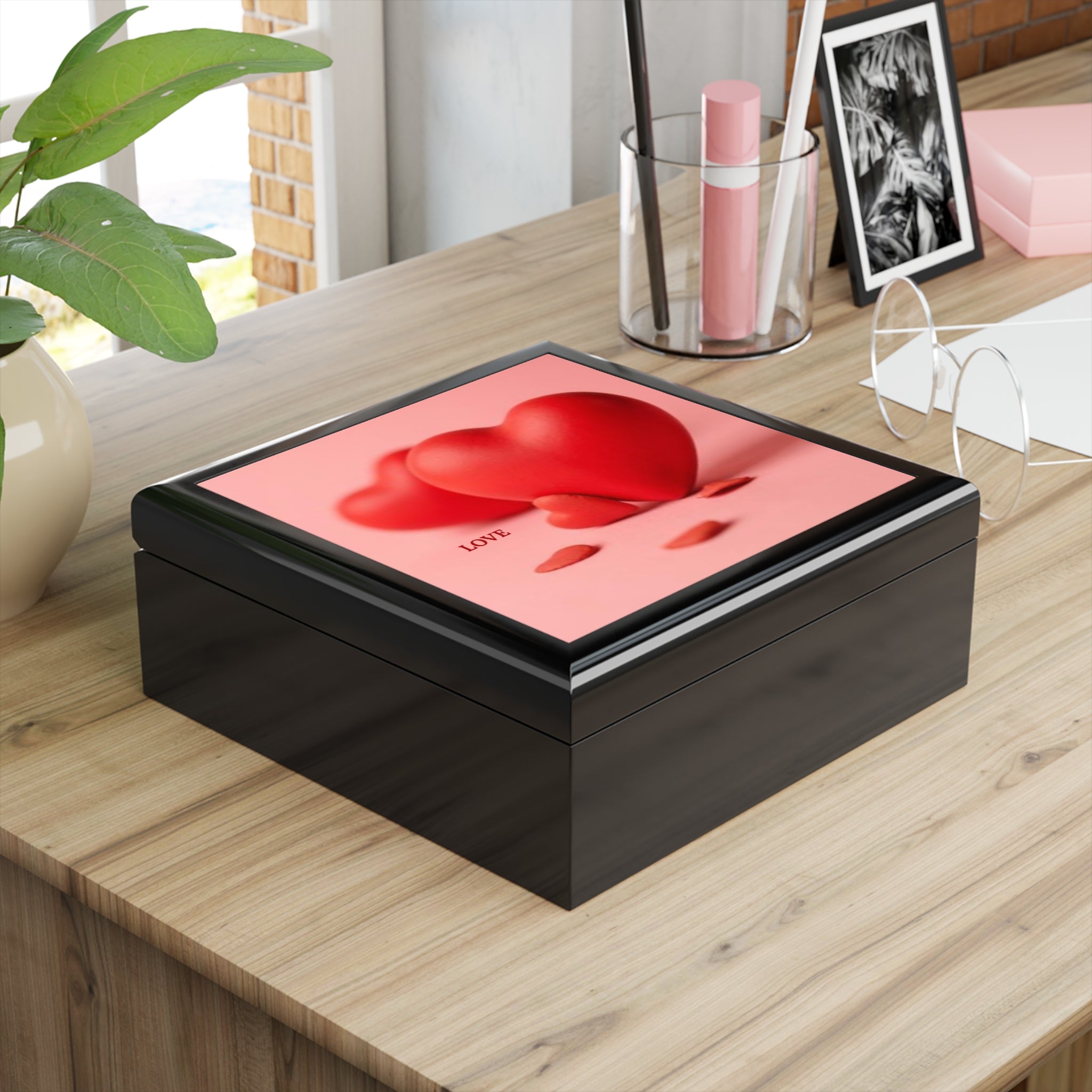 Red Heart Trio jewelry box | Valentine love keepsake