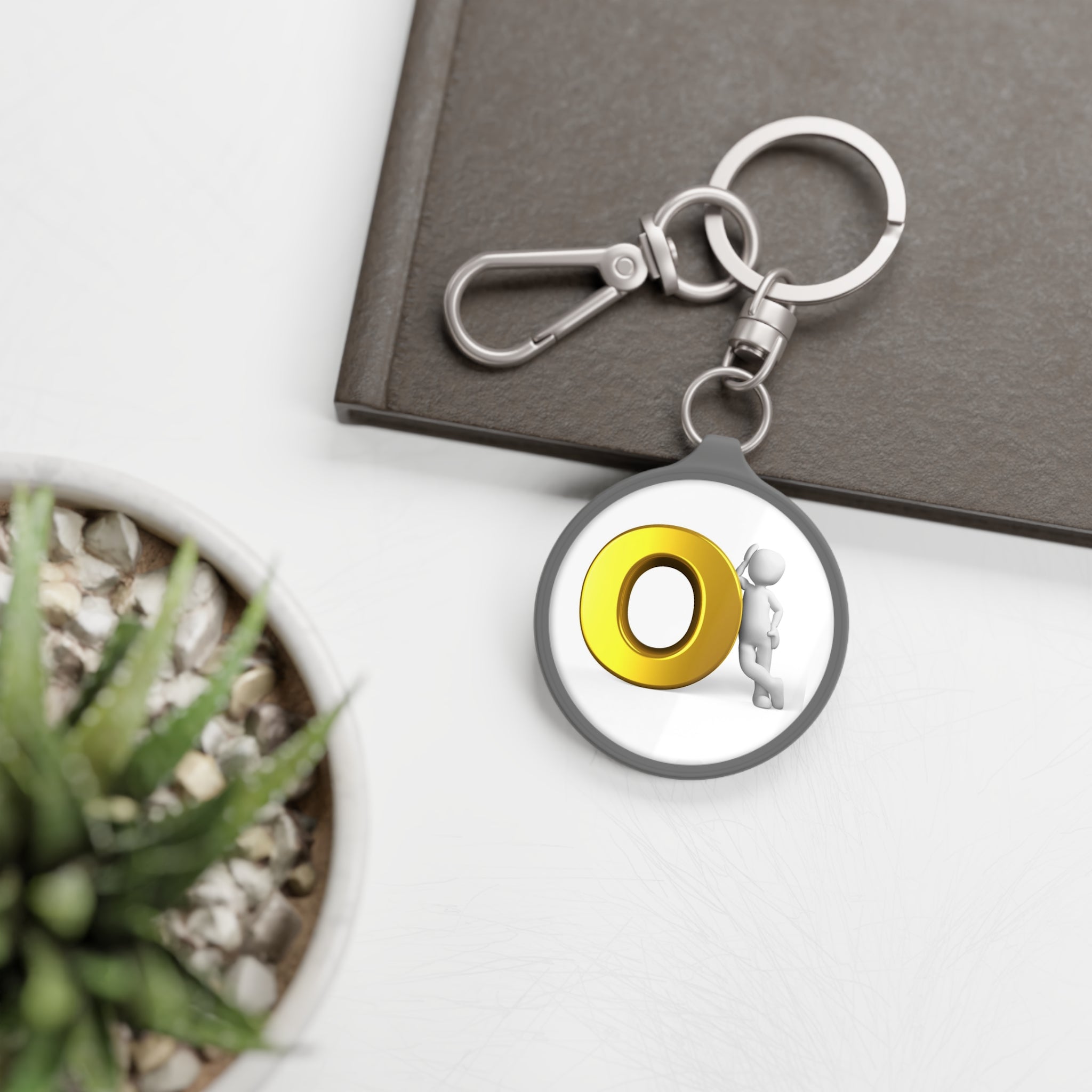 Gold letter O 3D Figure Keyring Tag | Round Metal Keychain