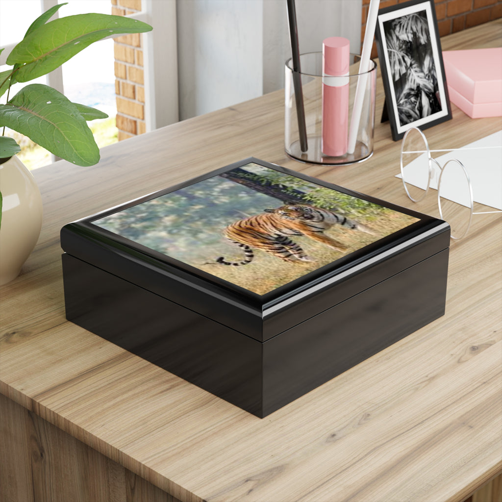 Bengal Tiger Portrait Jewelry Box | Black Lacquer Trinket Storage