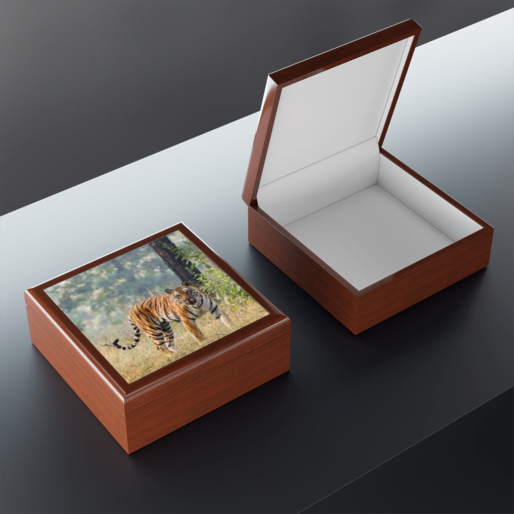 Bengal Tiger Portrait Jewelry Box | Black Lacquer Trinket Storage