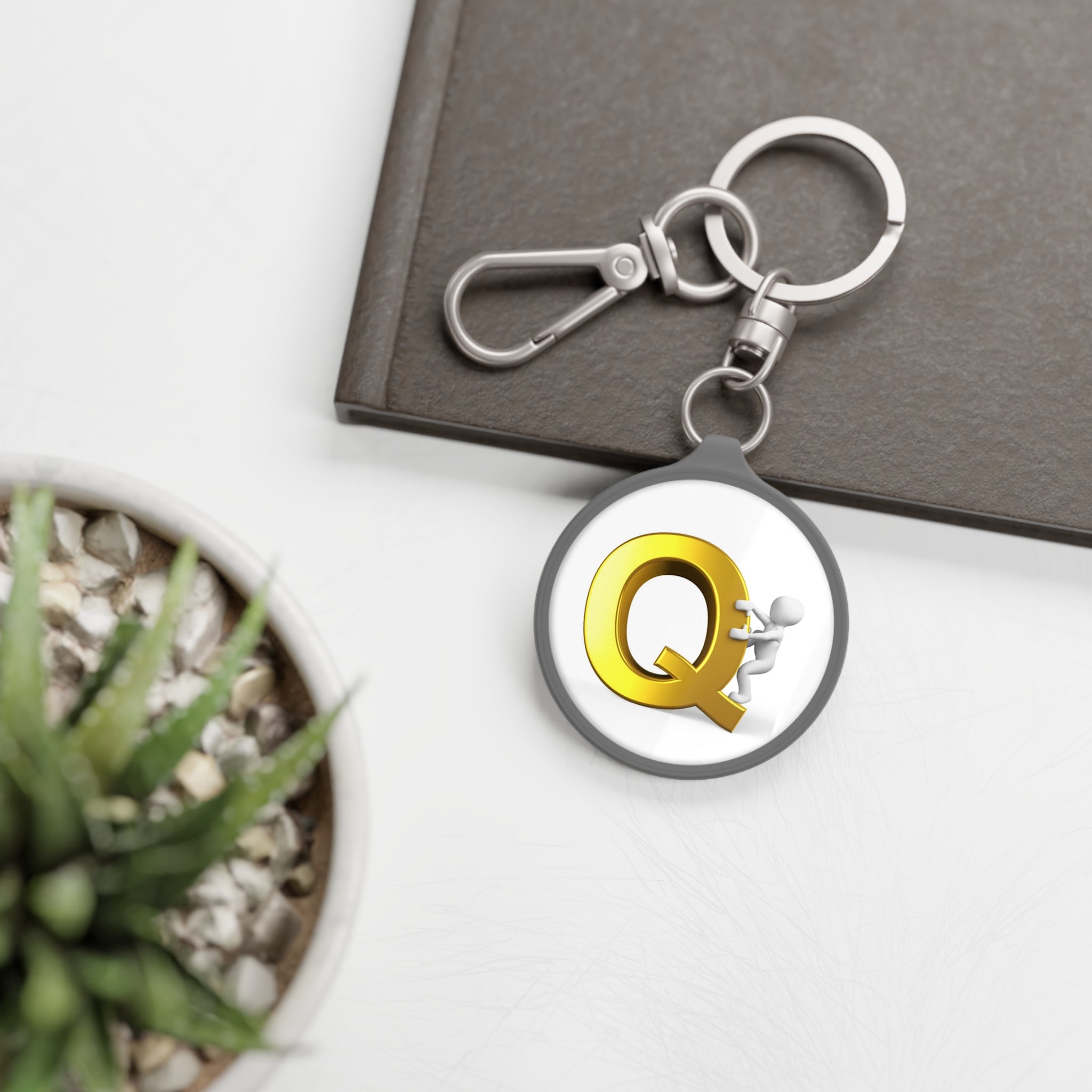 Gold Letter Q with Climber Keyring Tag | Initial Keychain