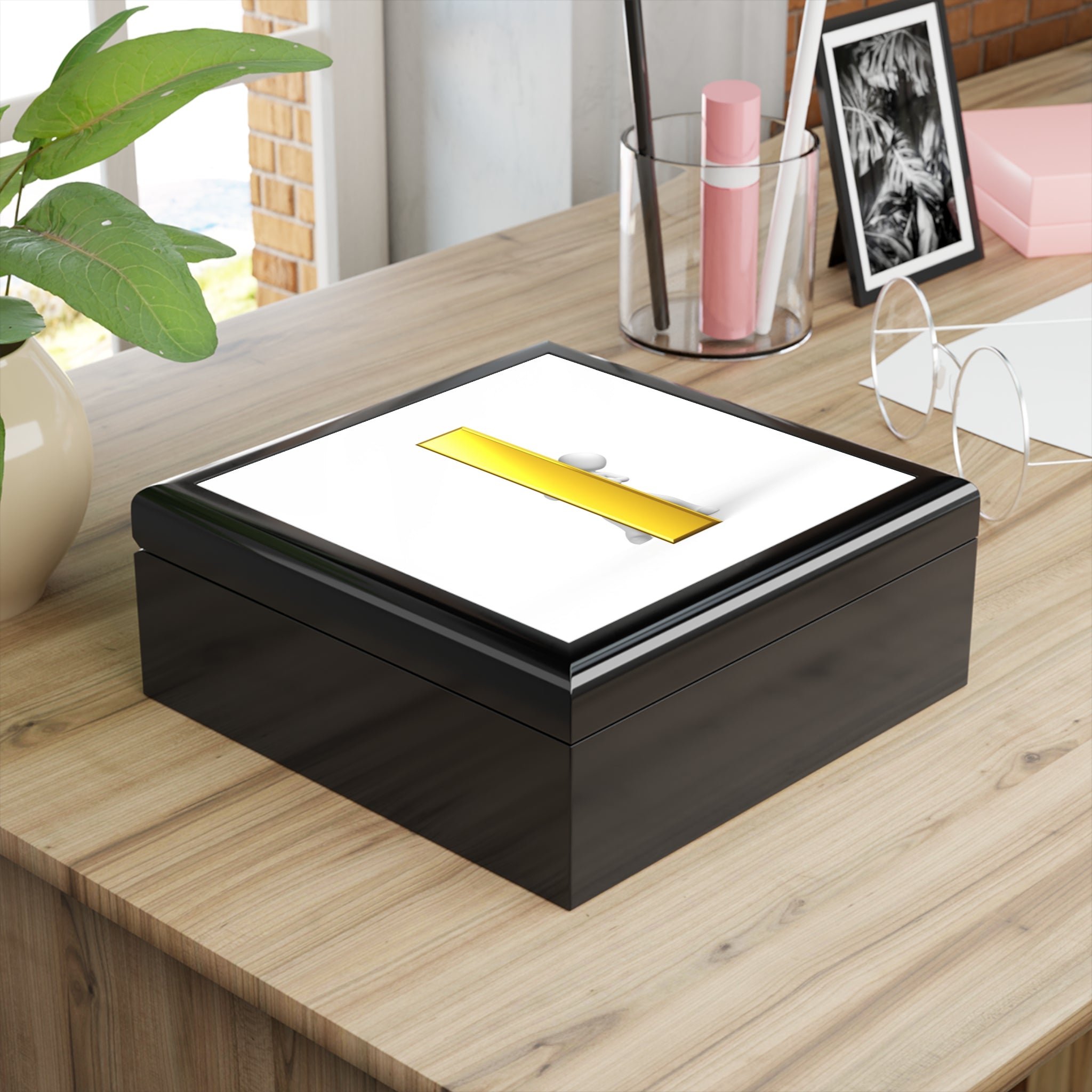 Minimalist Gold Letter i  Illustration Jewelry Box | Modern Keepsake Box