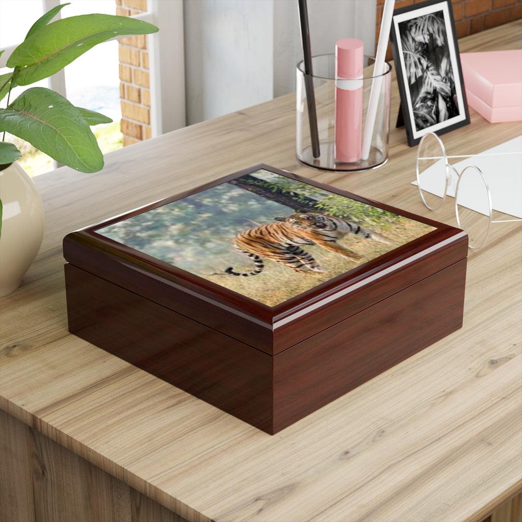 Bengal Tiger Portrait Jewelry Box | Black Lacquer Trinket Storage