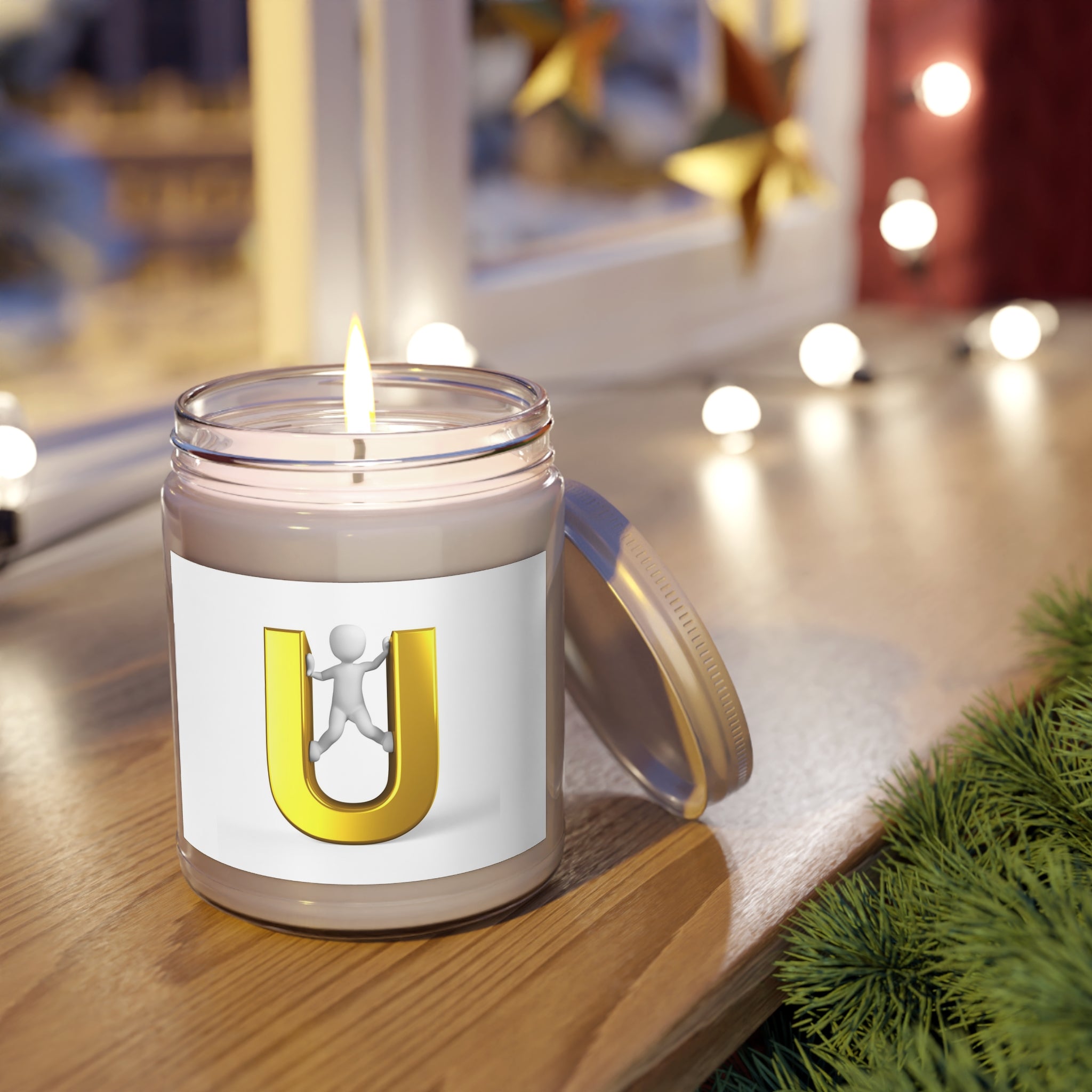 Bougie Lettre U Or 3D avec figurine | Bougie de Soja 9oz