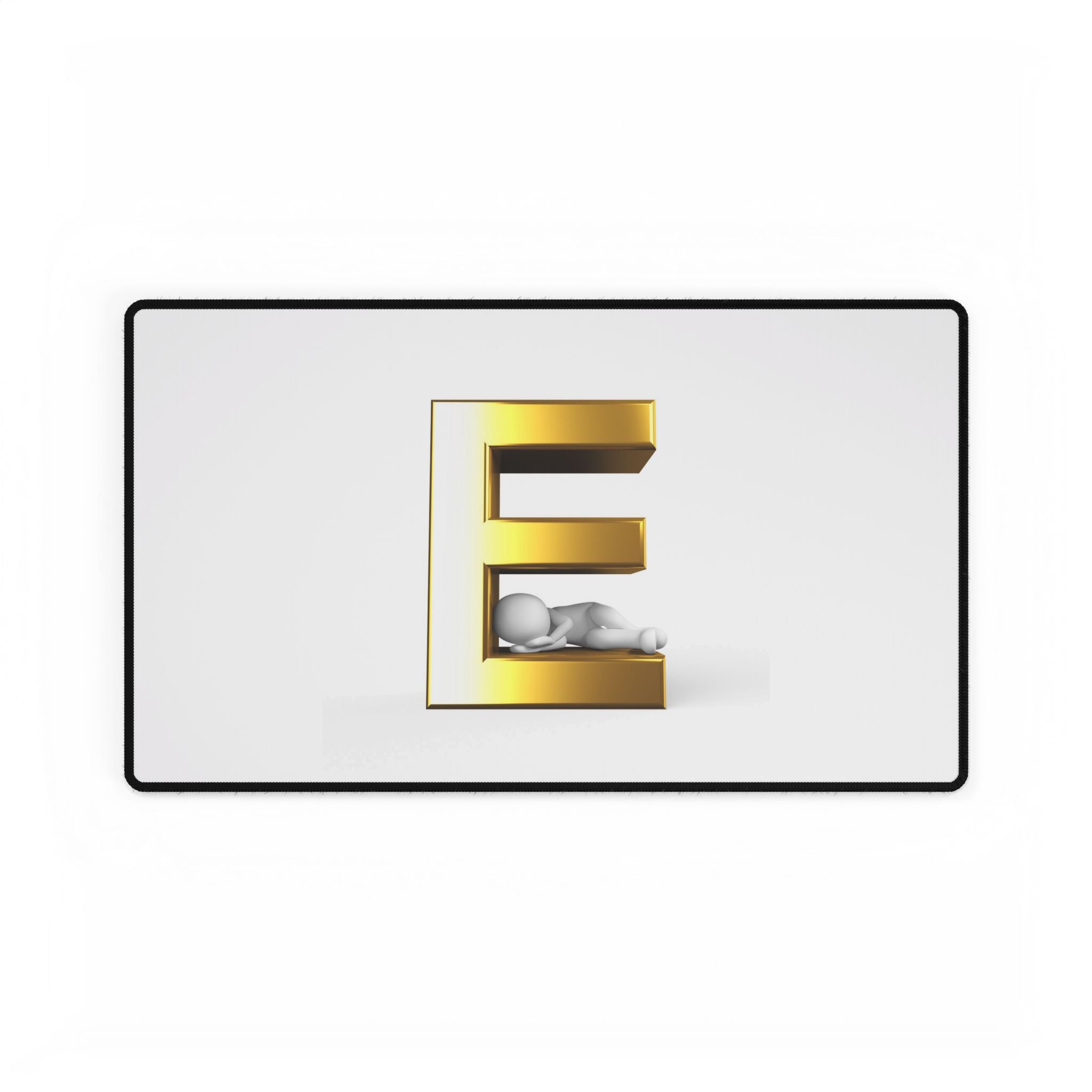 Schreibtischunterlage Goldbuchstabe E mit liegender Figur | Minimalistisches Monogramm Schreibtischpad