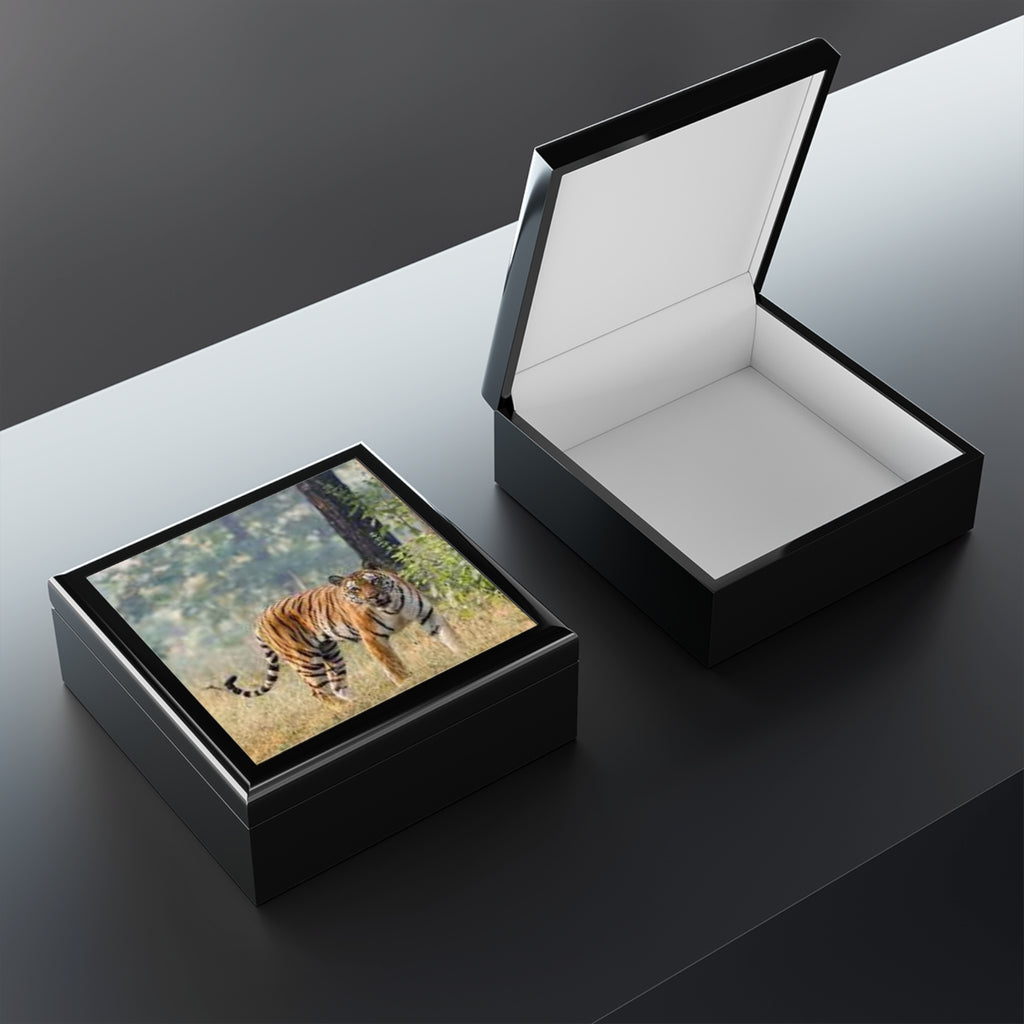 Bengal Tiger Portrait Jewelry Box | Black Lacquer Trinket Storage