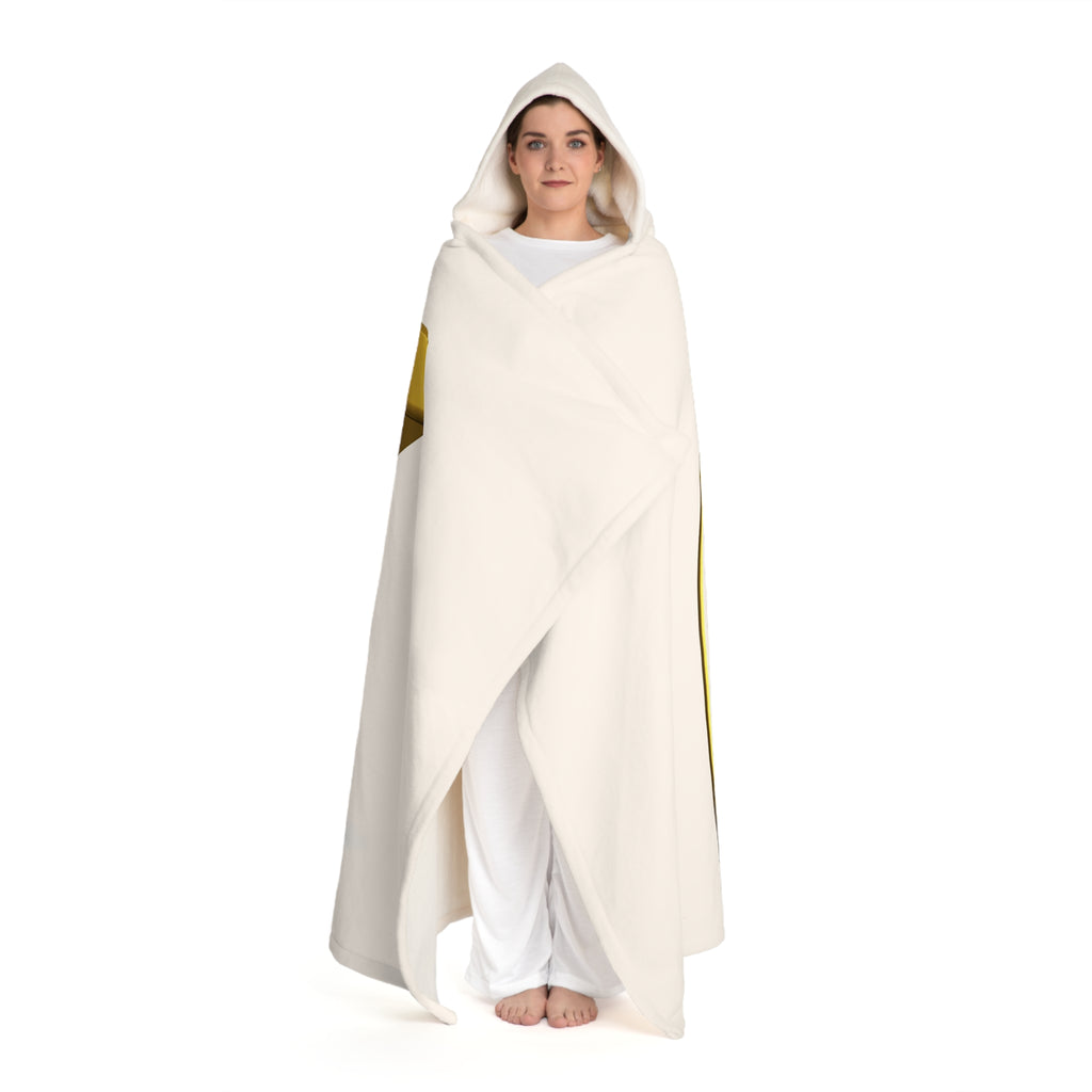 Hooded Sherpa Blanket | Gold Letter E With Figure