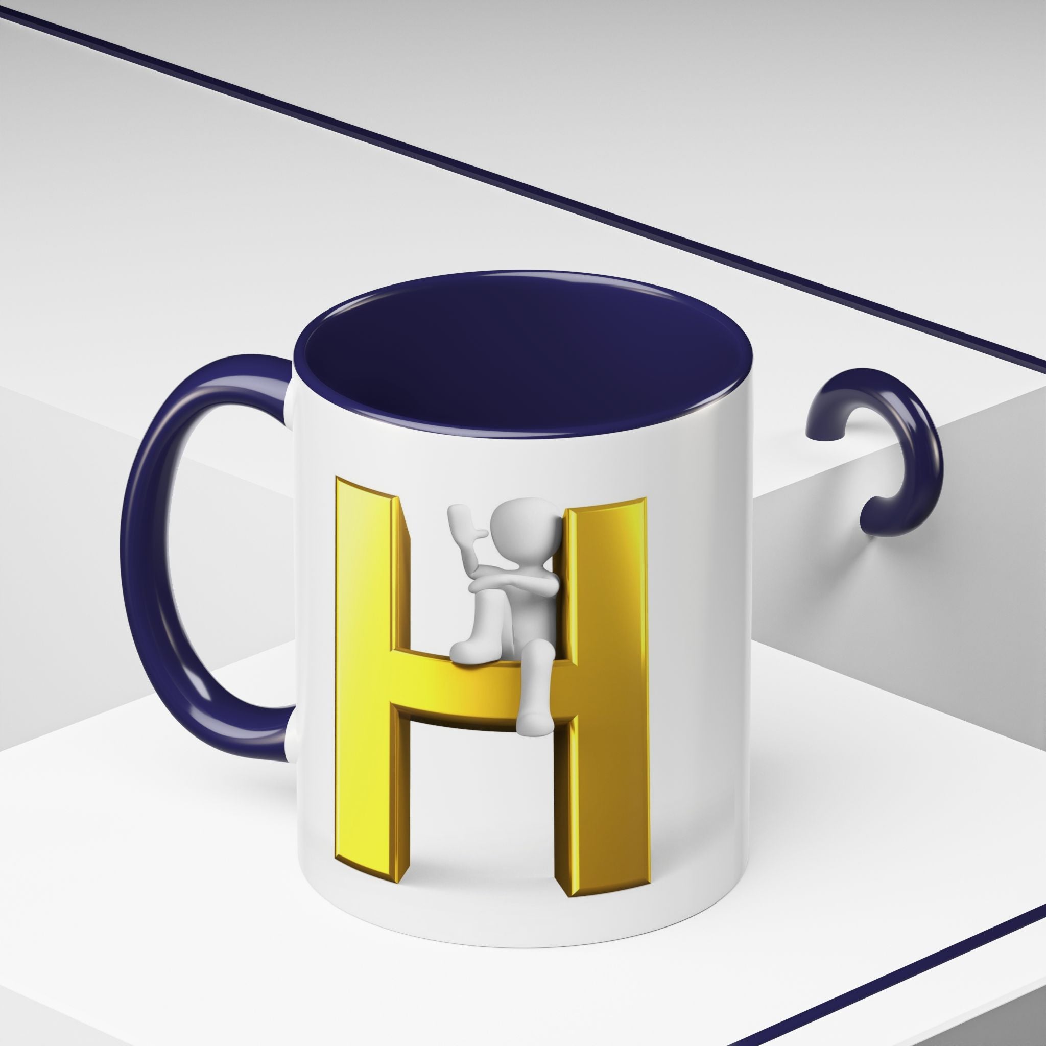 Mug en céramique avec bonhomme allumette 3D accroché à la lettre H dorée | Mug à anse de couleur
